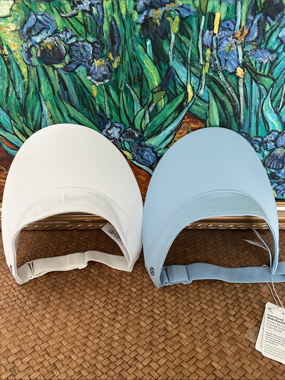 Lululemon Adjustable sun Visor Pack — White and Light Blue - Picture 5 of 5